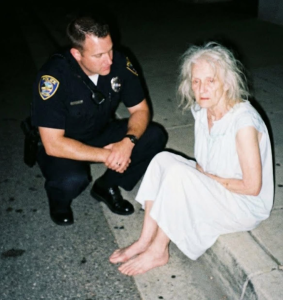 Off The RecordI Found A Lost Elderly Woman At 3 A.m., But Her Bracelet Revealed She Wasn’t A Stranger