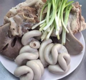 The Hidden Gems of Vietnamese Cuisine: A Deep Dive into Offal Delicacies