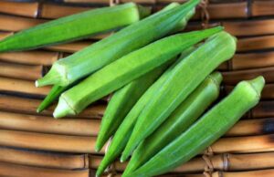 Okra Is Highly Praised — But Doctors Warn These 3 Groups Should Avoid Eating Too Much