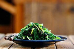 A Common Vegetable, a Hidden Risk? What You Should Know Before Eating It Every Day
