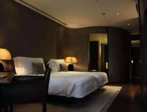 Why Should You Turn On The Bathroom Light When Sleeping In A Hotel?